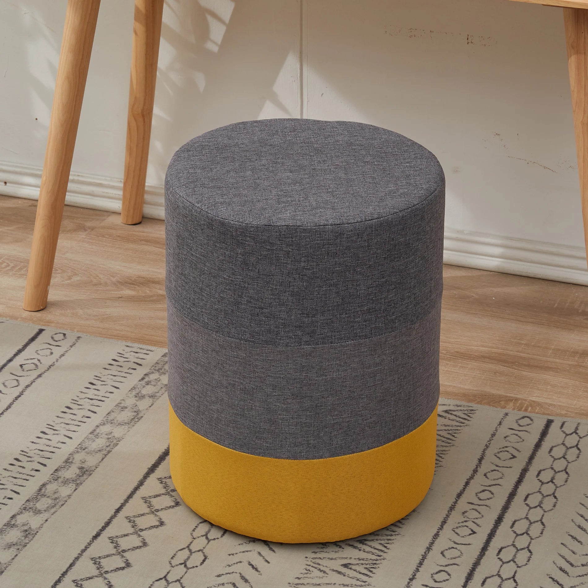 Telopea - Pouf tondo imbottito grigio e giallo - Image 2